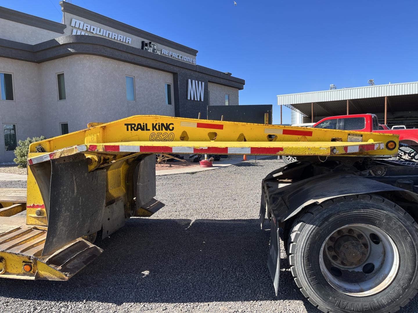 ./imagenes/INVOICE/2019/17451/LOWBOY TRAIL KING TK120HDG (4).JPG